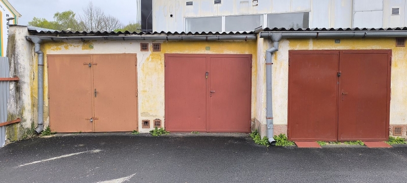 
Prodej garáže pro osobní automobil – centrum Chebu, ul. Májová
