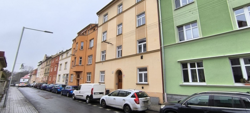 
Prodej – prostorný byt 1+1, 68 m², Cheb – Vančurova ul.
